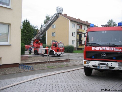 2009_08_10 Brandeinsatz Zechenstrasse 76 002